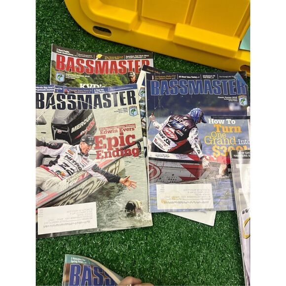 2016 Bassmaster & Bass magazine lot - Picture 3 of 8